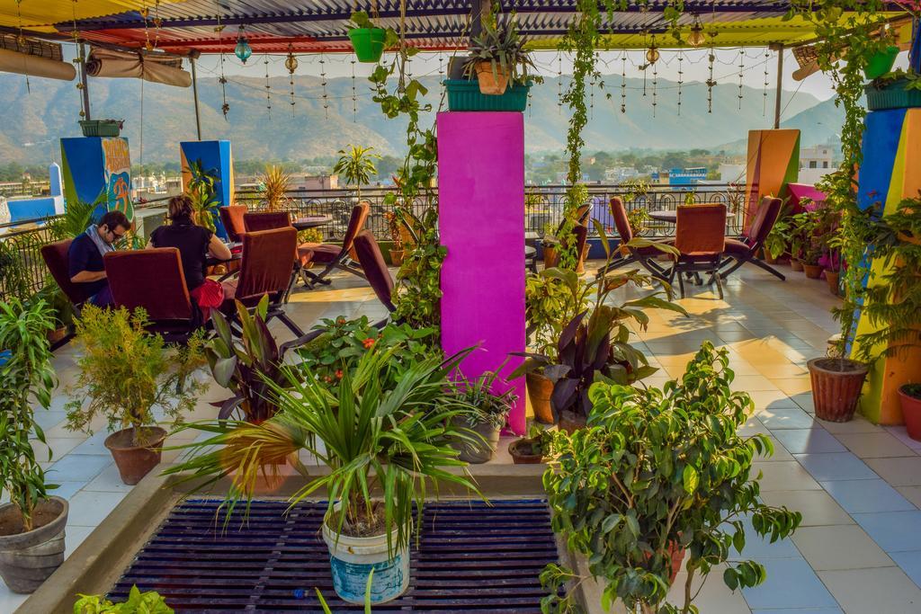 Hotel Everest Puskár Kültér fotó