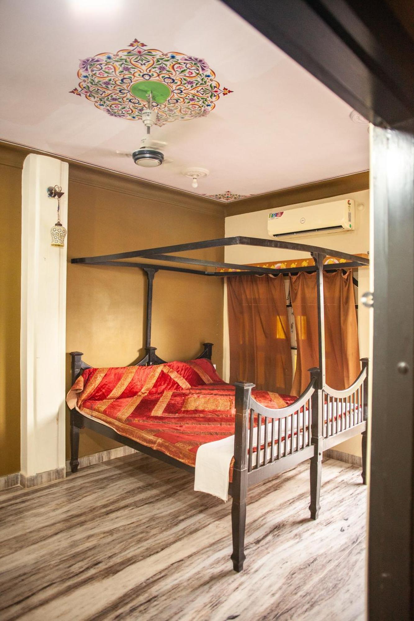 Hotel Everest Puskár Kültér fotó