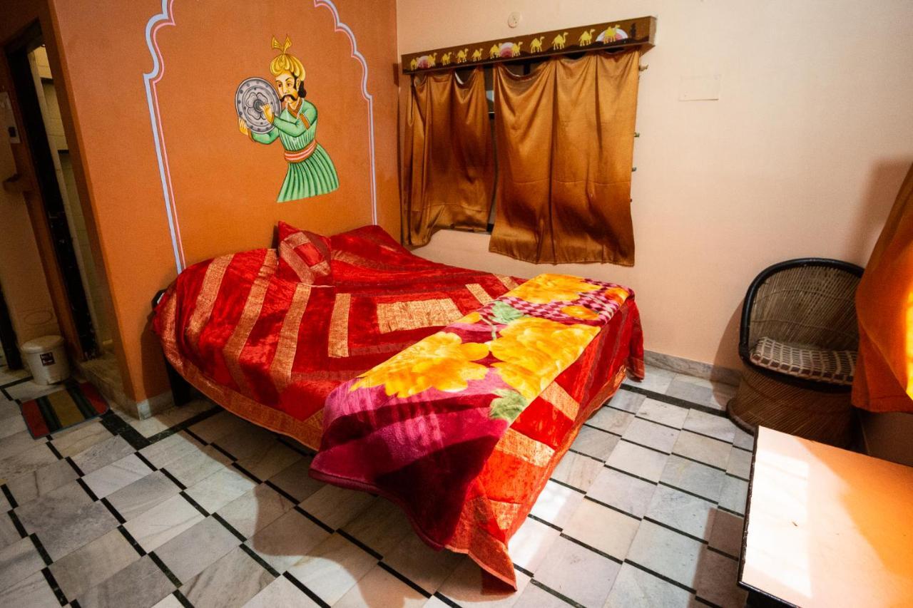 Hotel Everest Puskár Kültér fotó
