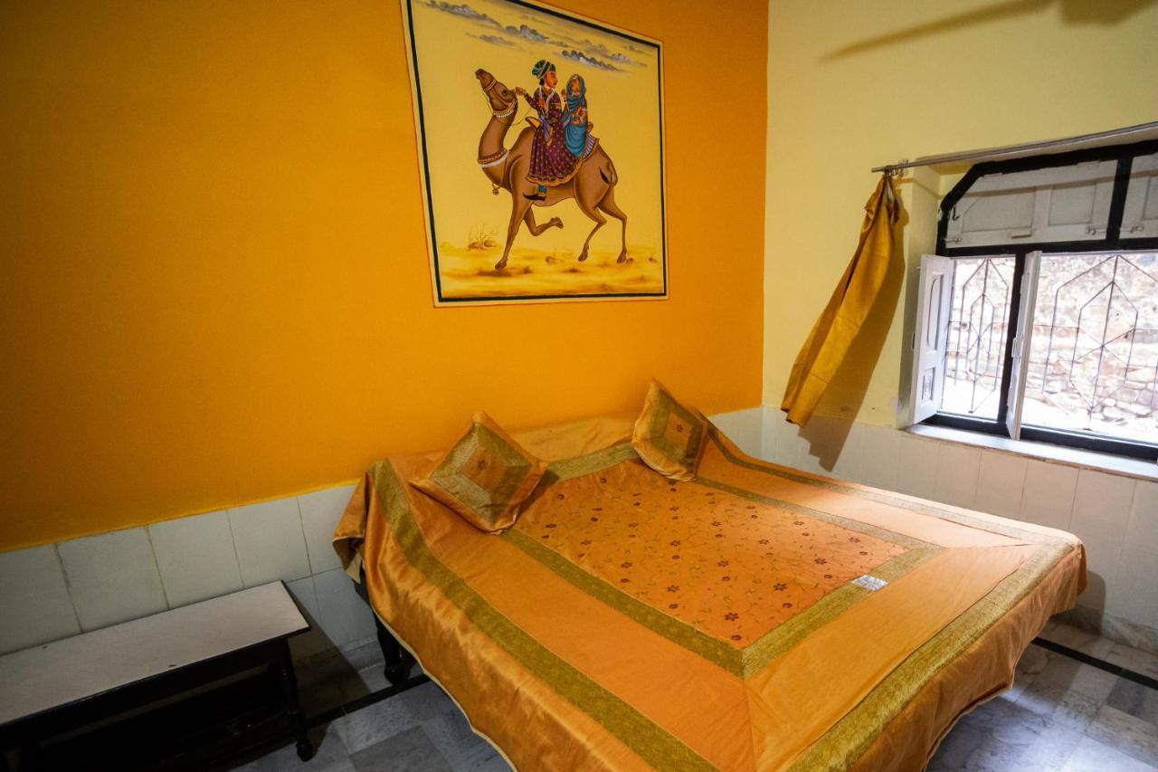 Hotel Everest Puskár Kültér fotó